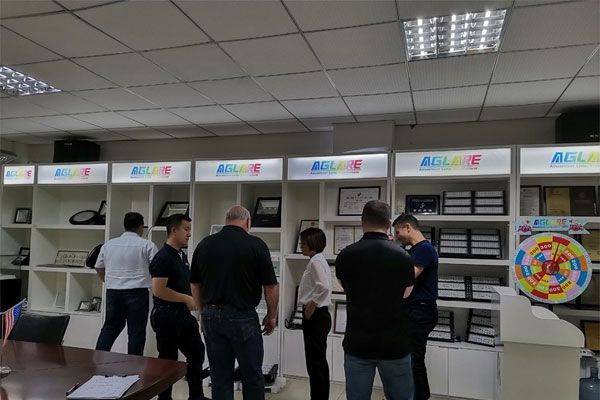 接待988pay钱包美国客户来造访我们！！